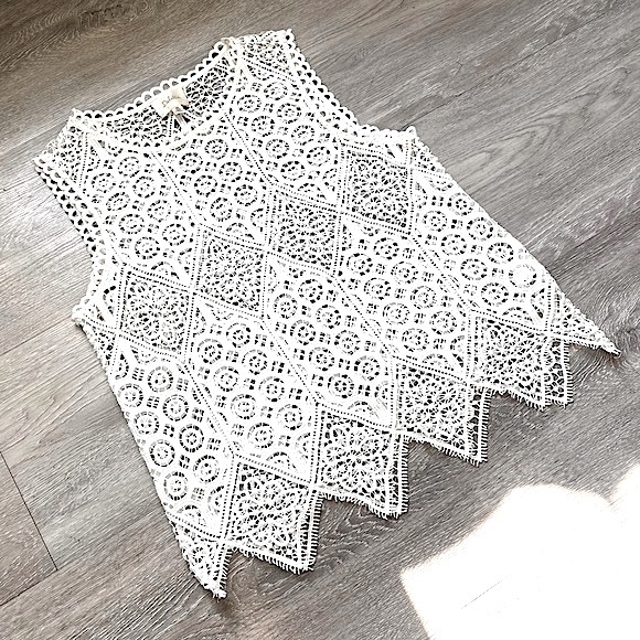 ANTHROPOLOGIE • DELETTA • White Embroidered Lace Cutout Tank Top • Size XS/S - Picture 4 of 15